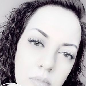 Meet your Posher, Cora